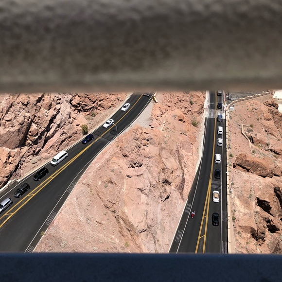 Meet your Posher, Lucia - Picture 1 of 1